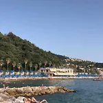 Ca Nicola On The Golfo Dei Poeti Apartman *